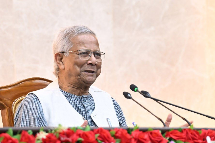 কর্মকর্তা ও কর্মচারীদের উদ্দেশ্যে বিদায়ী ভাষণ দিলেন প্রধান উপদেষ্টা