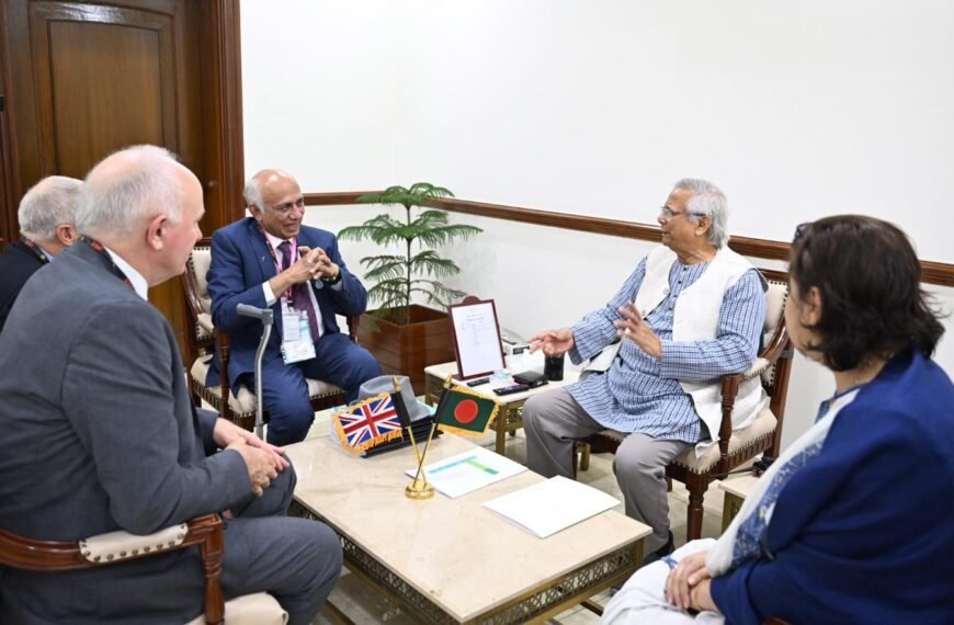 প্রধান উপদেষ্টার সাথে সৌজন্য সাক্ষাৎ করেছেন ভয়েস&hellip;