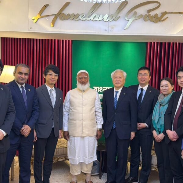 জামায়াতের আমীর ডা. শফিকুর রহমান এর সঙ্গে সৌজন্য সাক্ষাৎ…