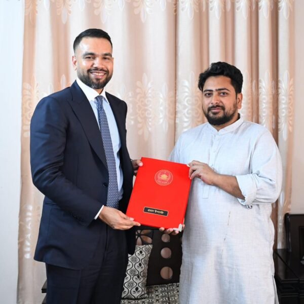 নাহিদ ইসলাম-এর হাতে পৌঁছে দেওয়া হলো প্রধান উপদেষ্টার শুভেচ্ছা&hellip;