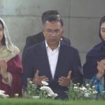 প্রধানমন্ত্রী হিসেবে শপথের পর বাবা-মায়ের&hellip;