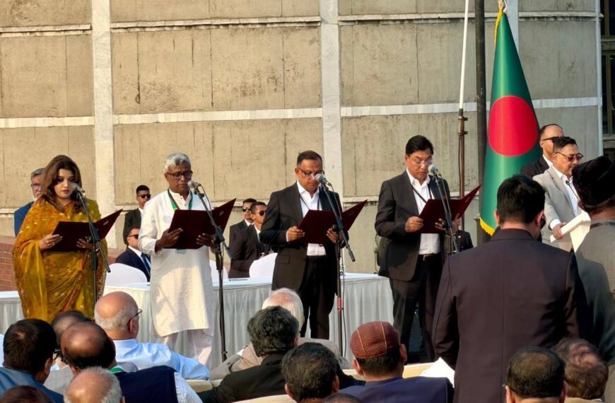 বেসামরিক বিমান পরিবহন ও পর্যটন প্রতিমন্ত্রী হিসেবে&hellip;