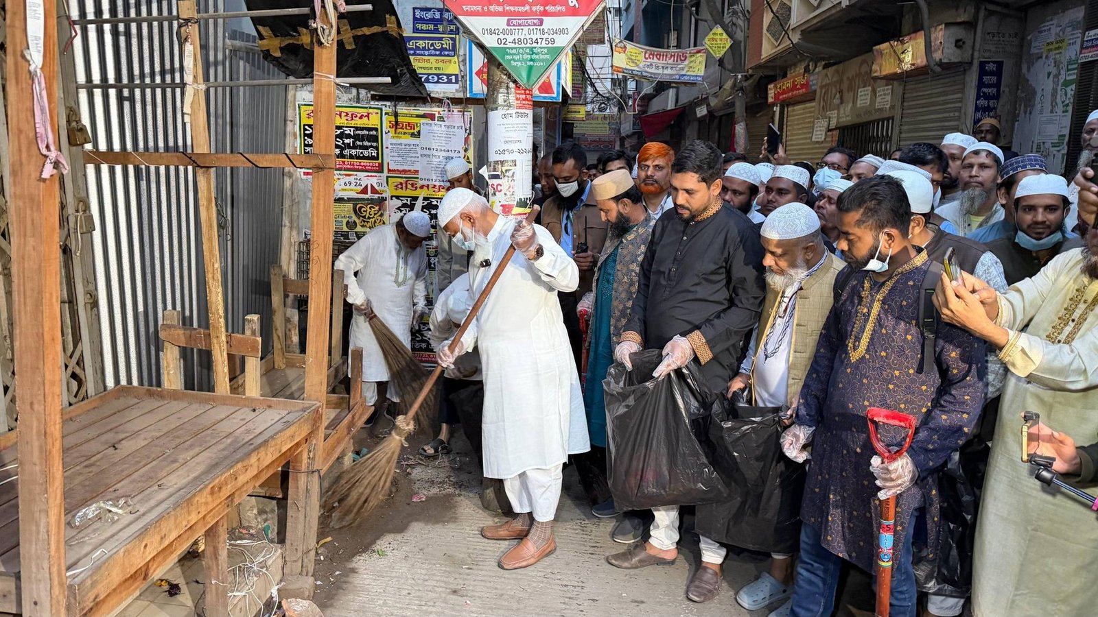 āĻāĻžāĻŽāĻžāϝāĻŧāĻžāϤ āĻāĻŽā§āϰ āĻ āĻŦāĻŋāϰā§āϧ⧠āĻĻāϞā§āϝāĻŧ āύā§āϤāĻž āĻĄāĻž. āĻļāĻĢāĻŋāĻā§āϰ āϰāĻšāĻŽāĻžāύ āĻāĻŽāĻĒāĻŋâāϰ āύā§āϤā§āϤā§āĻŦā§ âāĻā§āϞāĻŋāύ āĻĸāĻžāĻāĻž āĻā§āϰā§āĻŖ āĻĸāĻžāĻāĻžâ āĻāϰā§āĻŽāϏā§āĻāĻŋāϰ āĻāĻĻā§āĻŦā§āϧāύ