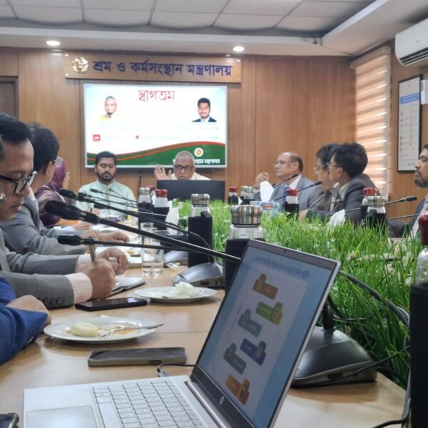 মানুষের প্রত্যাশা অনুযায়ী আমাদেরকে কাজ করতে হবে: শ্রম ও&hellip;