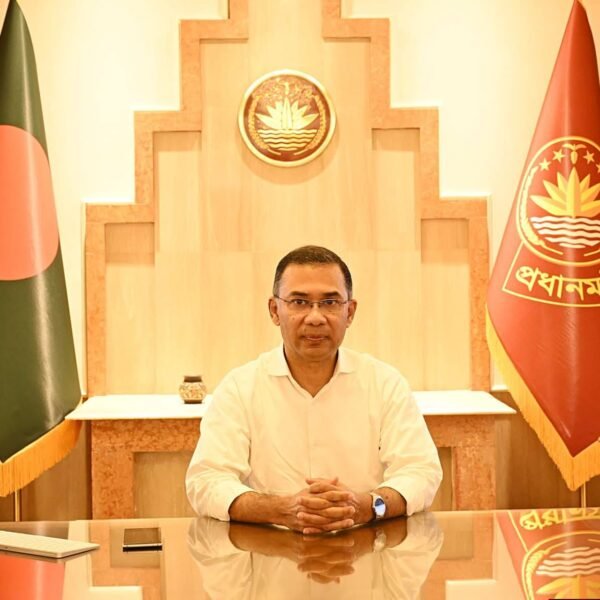 প্রথমবার তেজগাঁও কার্যালয়ে অফিস করলেন প্রধানমন্ত্রী তারেক রহমান