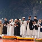 প্রথমবারের মতো কেন্দ্রীয় শহীদ মিনারে পুষ্পস্তবক অর্পণের মাধ্যমে আনুষ্ঠানিক শ্রদ্ধা নিবেদন করেছে জামায়াত