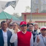 নিজ কেন্দ্রে ভোট দিলেন গাজীপুর-১&hellip;