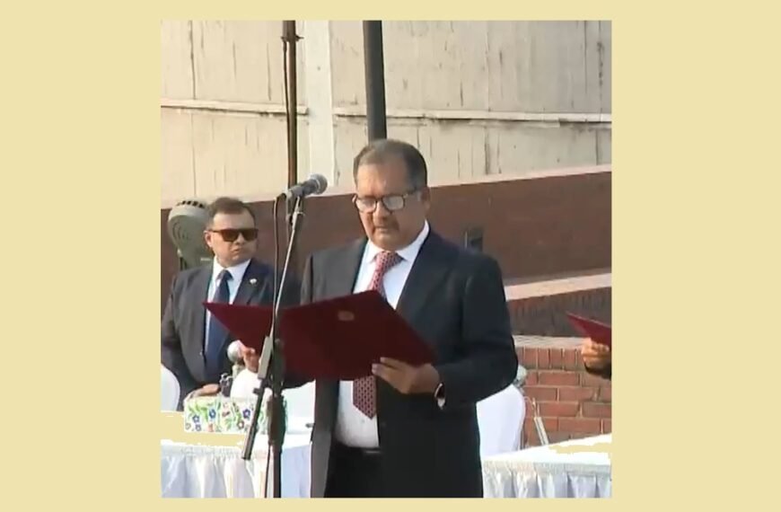 তথ্য ও সম্প্রচার মন্ত্রী হিসেবে শপথ নিলেন&hellip;