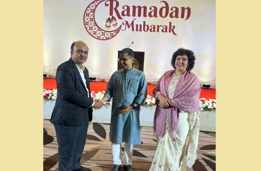 ভারতীয় হাইকমিশনের-এর আমন্ত্রণে ইফতার অনুষ্ঠানে&hellip;