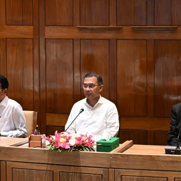 সরকার দলীয় সংসদ সদস্যদের সঙ্গে বৈঠক করেছেন প্রধানমন্ত্রী তারেক…