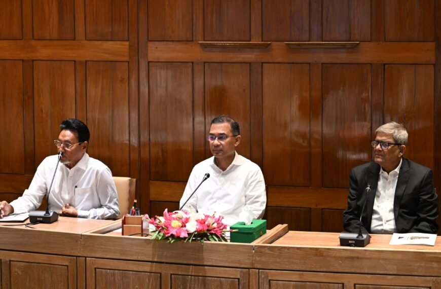 সরকার দলীয় সংসদ সদস্যদের সঙ্গে&hellip;