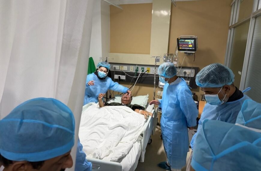 এভারকেয়ার হাসপাতালে চিকিৎসাধীন মির্জা আব্বাস-কে&hellip;