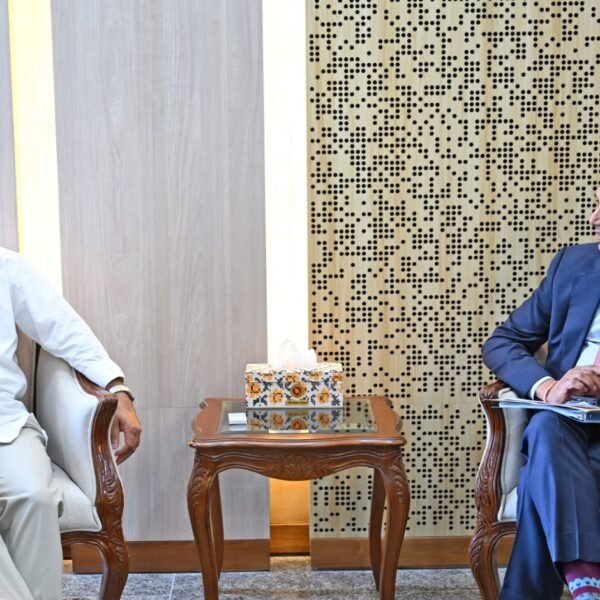 প্রধানমন্ত্রী তারেক রহমানের সঙ্গে সৌজন্য সাক্ষাৎ করেছেন আইএমএফের এশিয়া&hellip;