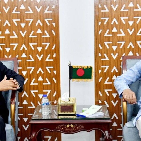 বাংলাদেশের সাথে দ্বিপাক্ষিক অর্থনৈতিক সহযোগিতা সম্প্রসারণে আশাবাদ ব্যক্ত করলো…