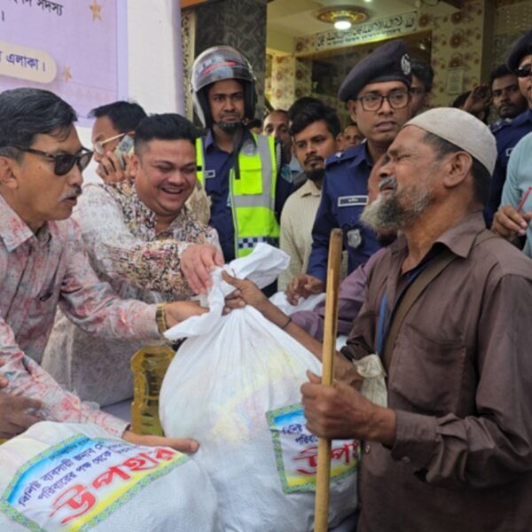 উৎসবে দরিদ্রদের আনন্দ বাড়াতে বিত্তবানদের এগিয়ে আসার আহ্বান পার্বত্য&hellip;