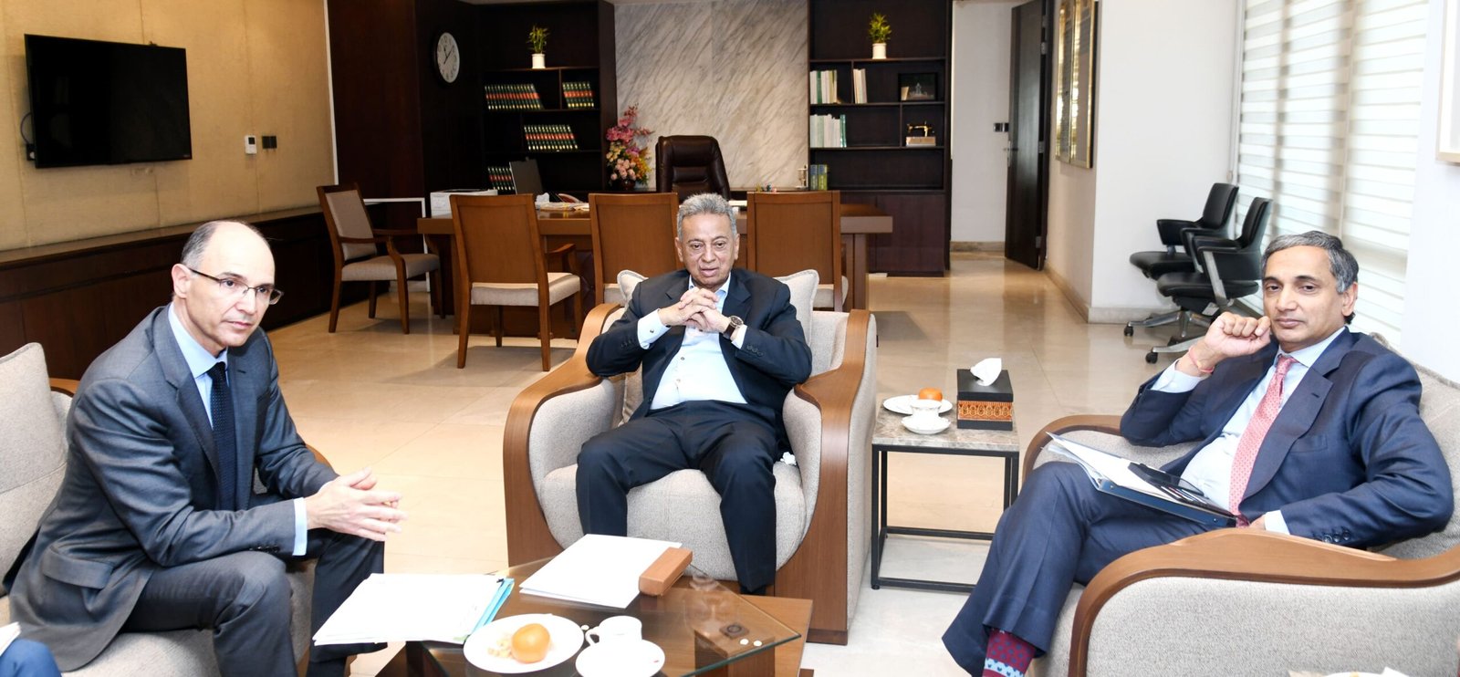 সরকার সঠিক সময়ে সঠিক সিদ্ধান্ত নেওয়ার কারণে ঈদে কোথাও&hellip;