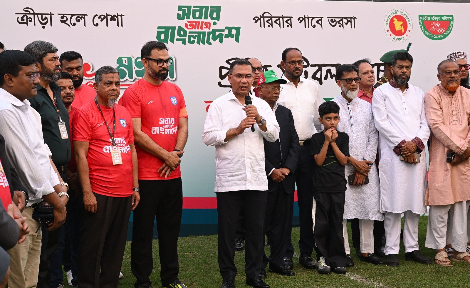 ক্রীড়াঙ্গনকে পেশাদার রূপ দিতে ‘নতুন কুঁড়ি স্পোর্টস’ চালুর ঘোষণা দিয়েছেন প্রধানমন্ত্রী তারেক রহমান