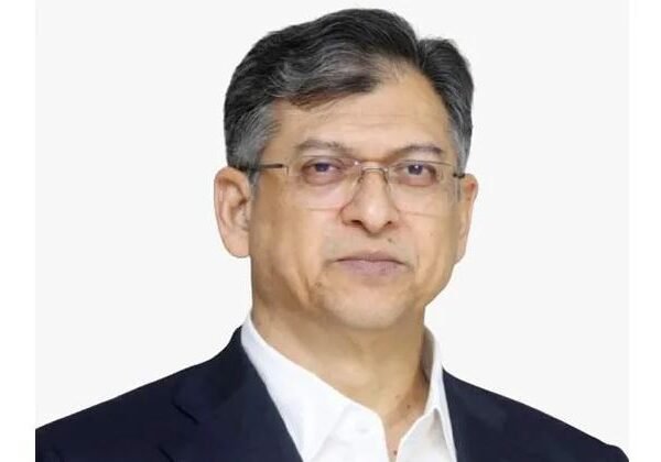 দেশবাসীকে পবিত্র ঈদ-উল-ফিতরের শুভেচ্ছা জানিয়েছেন স্বরাষ্ট্রমন্ত্রী