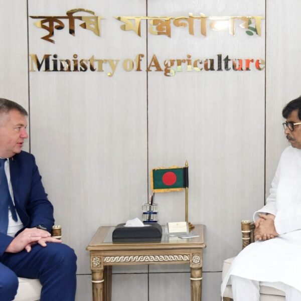 বাংলাদেশে কৃষি খাতে বিনিয়োগ ও প্রযুক্তি সহযোগিতায় বেলারুশের আগ্রহ&hellip;