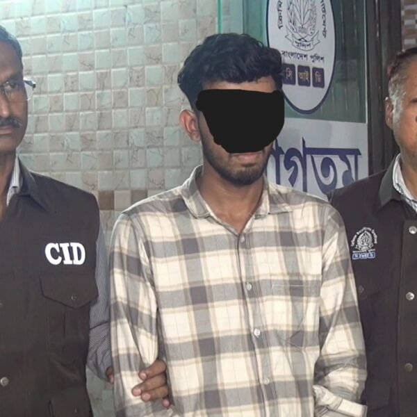 কালিয়াকৈরে ফ্যাক্টরিতে চুরি: সিআইডির অভিযানে কর্মচারী গ্রেফতার, উদ্ধার ৫&hellip;