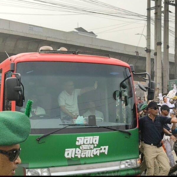 ভোগড়া বাইপাসে প্রধানমন্ত্রী তারেক রহমানকে গণসংবর্ধনা