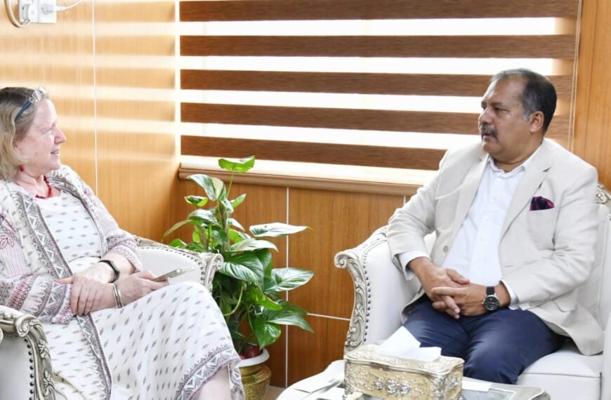 গণমাধ্যমের স্বাধীনতা ও নিরাপত্তা জোরদারে একসাথে কাজ&hellip;