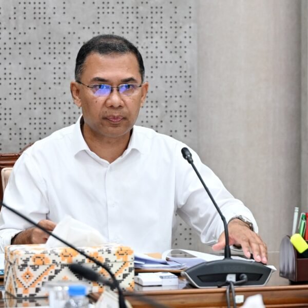 প্রধানমন্ত্রী তারেক রহমানের সভাপতিত্বে একনেকের ১০ম সভা শুরু