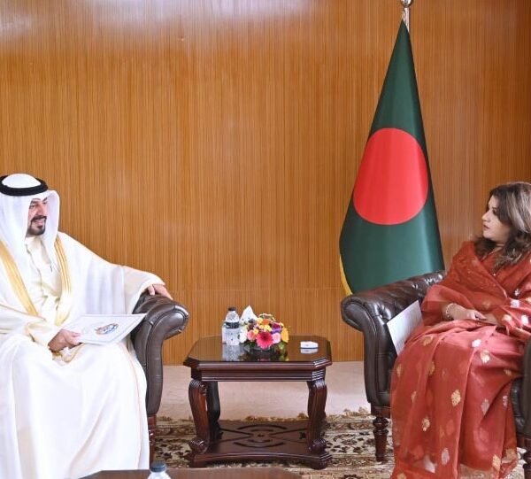 পররাষ্ট্র প্রতিমন্ত্রীর সঙ্গে সাক্ষাৎ করেছেন কুয়েতের রাষ্ট্রদূত