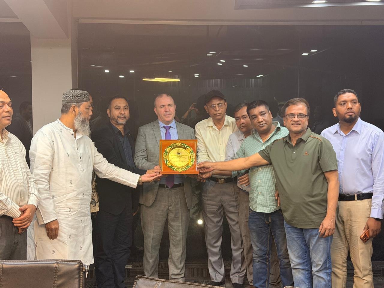 রংপুরে অ্যারিস্টোক্র্যাট গ্রুপ পরিদর্শন করলেন আলজেরিয়ার রাষ্ট্রদূত