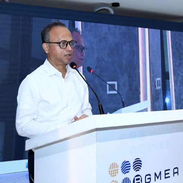 পোশাক খাতের ভবিষ্যৎ নির্মাণে বিজিএমইএ সভাপতির বহুমুখী পরিকল্পনা গ্রহণ