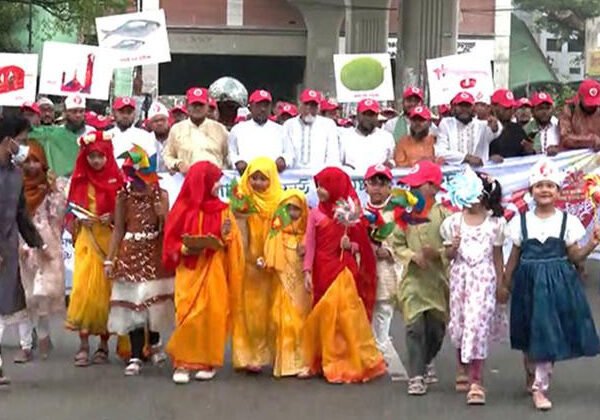 রাজধানীতে বর্ণাঢ্য শোভাযাত্রায় পহেলা বৈশাখ উদযাপন জামায়াতে ইসলামী’র