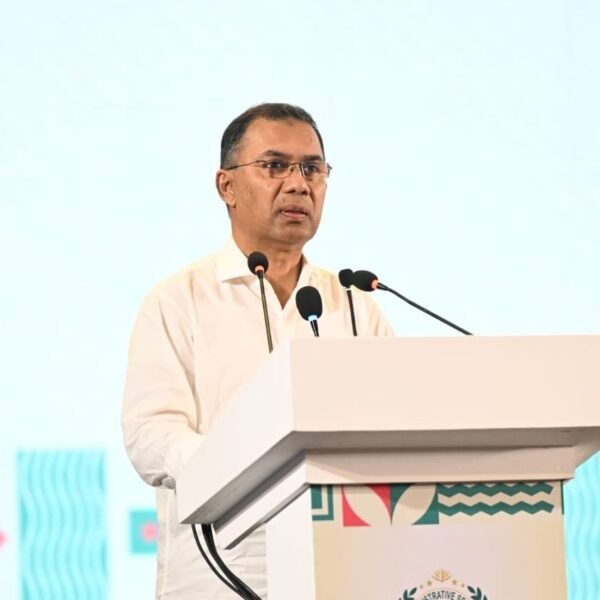 দেশ ও জনগণের কল্যাণে নিরপেক্ষভাবে কাজের আহ্বান জানালেন প্রধানমন্ত্রী তারেক রহমান