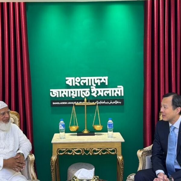 বিরোধীদলীয় নেতা ডা. শফিকুর রহমান-এর সঙ্গে সৌজন্য সাক্ষাৎ করলেন…