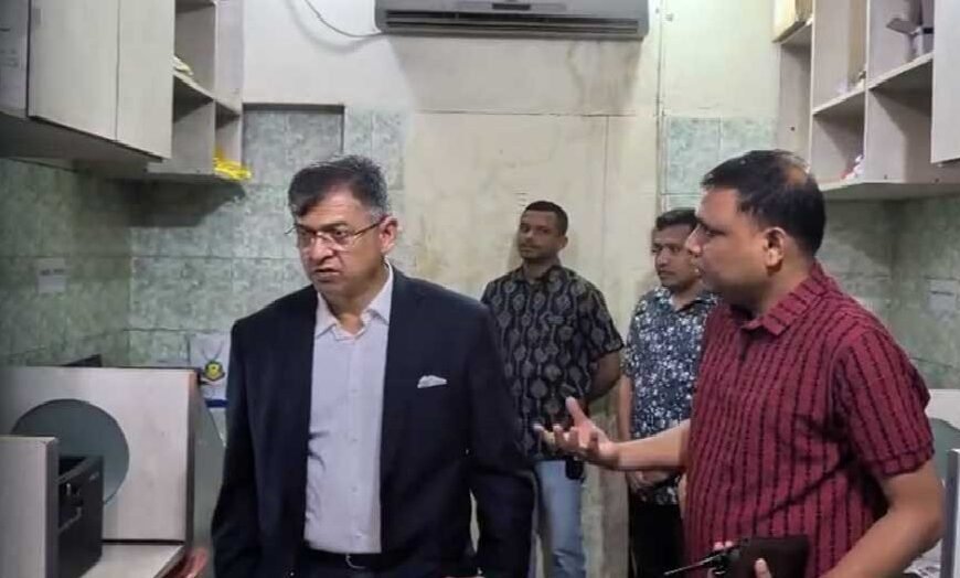 থানাগুলোকে দালালমুক্ত করার নির্দেশ স্বরাষ্ট্রমন্ত্রীর