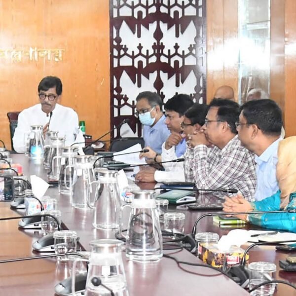 সততা, দায়িত্ববোধ ও সমন্বিত প্রচেষ্টায় জনগণের প্রত্যাশা পূরণ করতে&hellip;