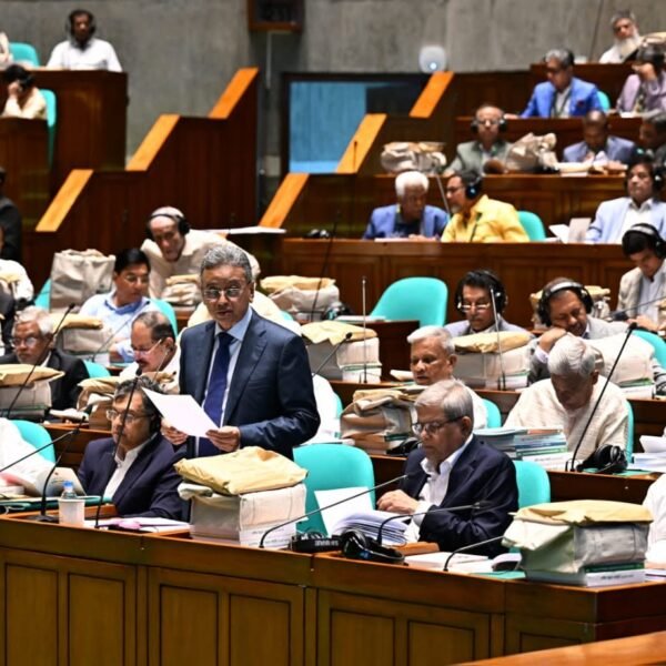 ২০২৬-২৭ অর্থবছরের জন্য ৯ লাখ ৩৮ হাজার কোটি টাকার…