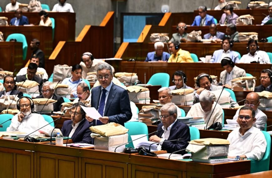 ২০২৬-২৭ অর্থবছরের জন্য ৯ লাখ…