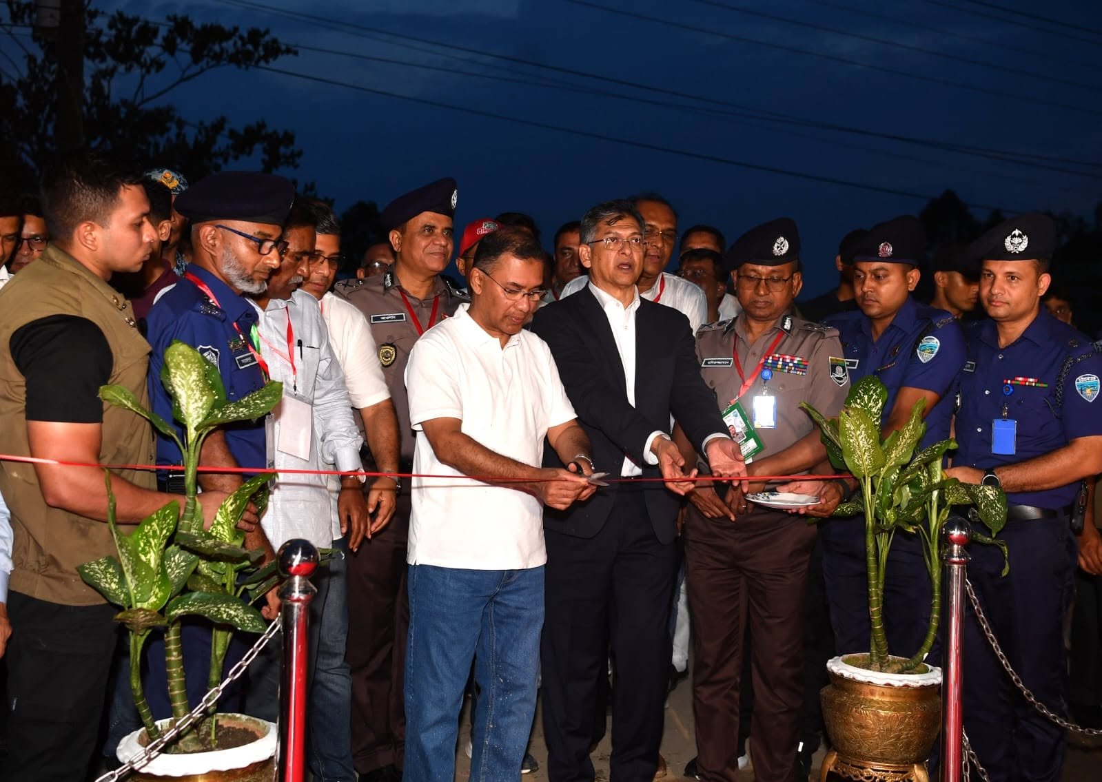 কক্সবাজারে নবগঠিত মাতামুহুরী উপজেলা ও থানার ভিত্তিপ্রস্তর উদ্বোধন করলেন প্রধানমন্ত্রী তারেক রহমান