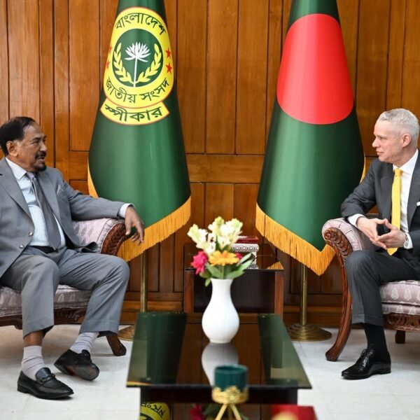 স্পীকারের সাথে সৌজন্য সাক্ষাৎ করলেন সুইজারল্যান্ডের রাষ্ট্রদূত