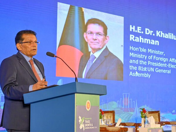 বাণিজ্য ও বিনিয়োগে বৈশ্বিক সম্পৃক্ততা বাড়ানোর আহ্বান জানালেন পররাষ্ট্রমন্ত্রী&hellip;